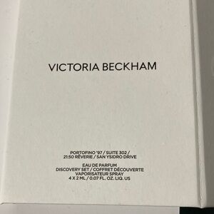 Victoria Beckham Fragrance Discovery Set in White